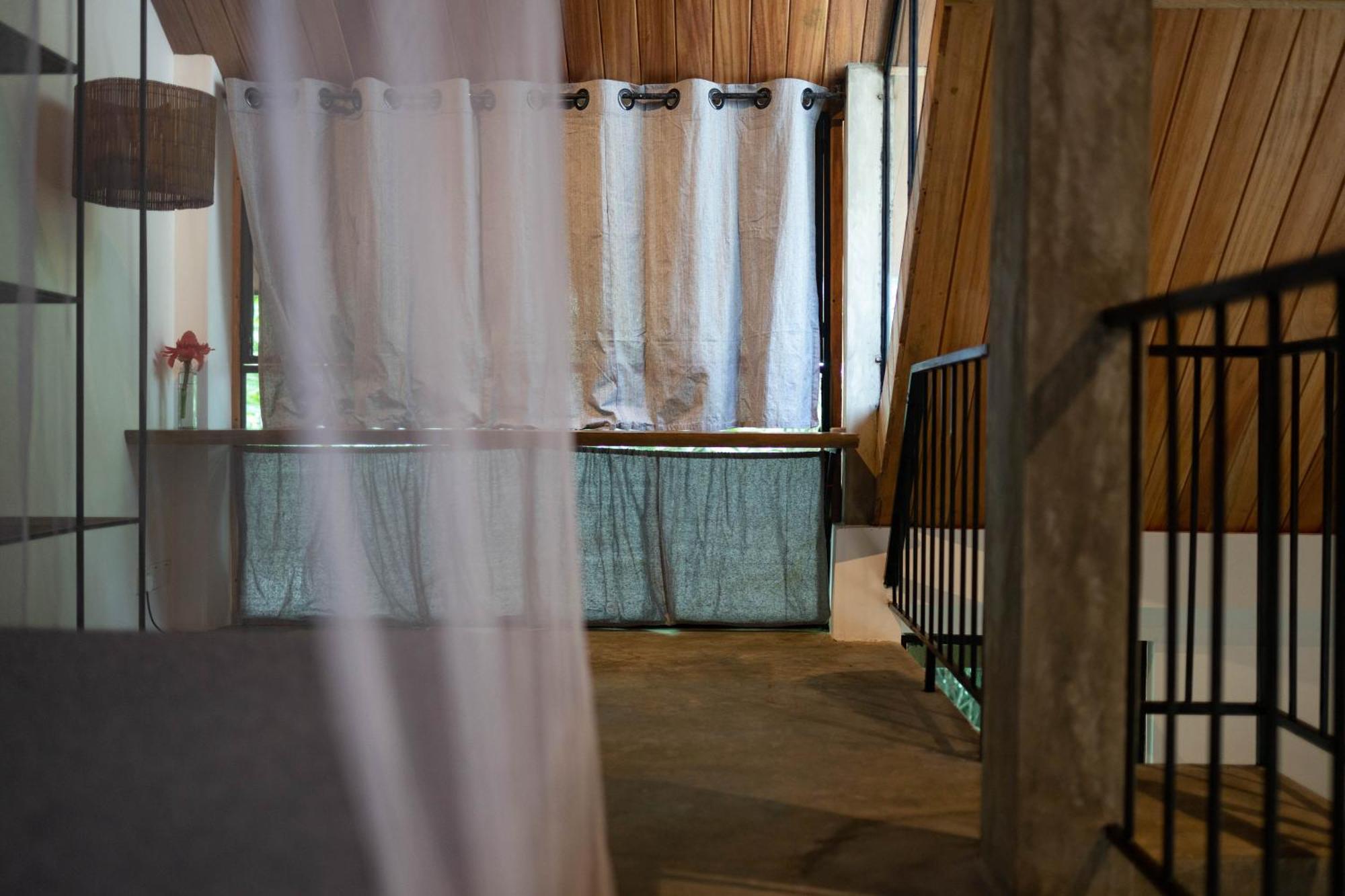 Voda Hotel Unawatuna Extérieur photo